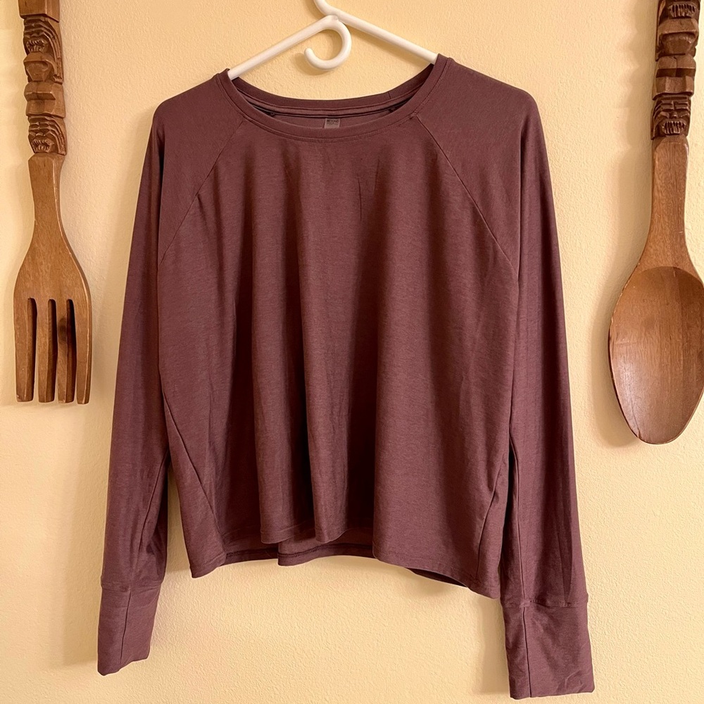 NWOT Beyond Yoga Featherweight Daydreamer Pullover Size Medium